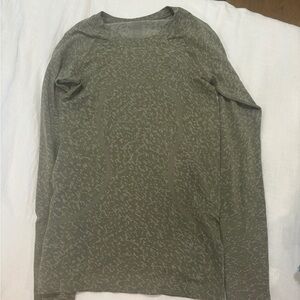 lululemon shirt